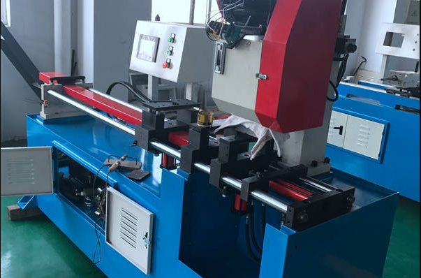 全自動切管機MC425CNC自動送料